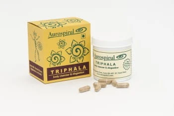 Triphala-kapsułki-Aurospirul-MOMA-.jpg